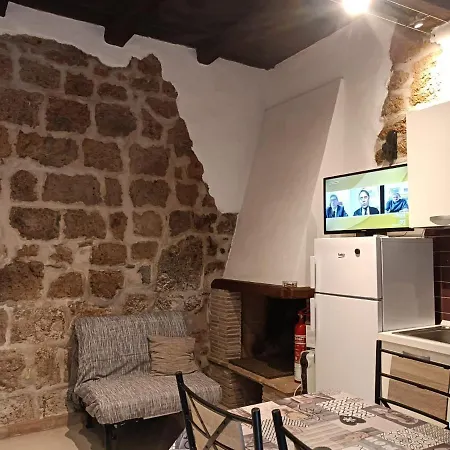 A Un Passo Dal Castello * Nepi